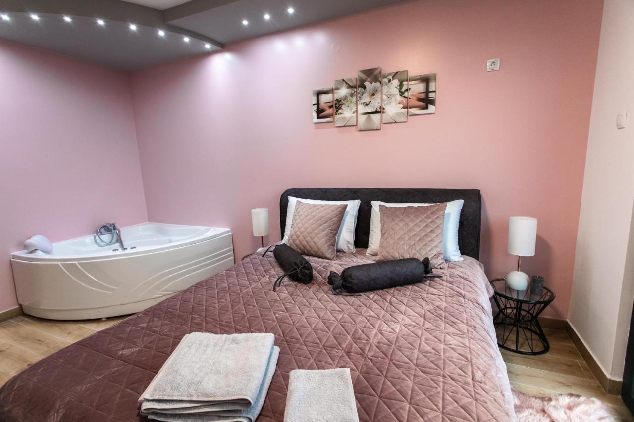 Room Jacuzzi “ATHENA” Subotica Exterior foto