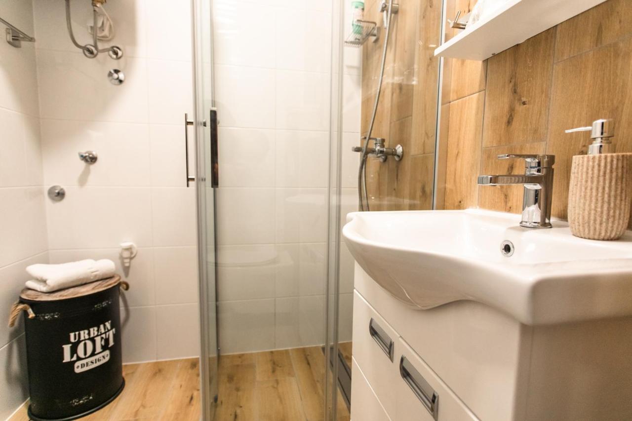 Room Jacuzzi “ATHENA” Subotica Exterior foto